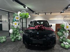 -上海宝信宝马4S店