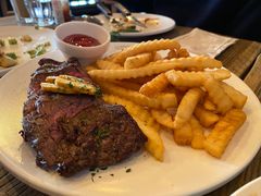 -Common Table · Brunch & Coffee
