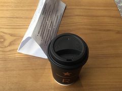 -星巴克臻选(上海合生汇1F店)