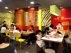 大堂-麦当劳(新华路步步高店)