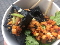 -黑色经典臭豆腐·湖南特产(坡子街店)
