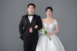 -Mu慕婚纱摄影·超级工作室