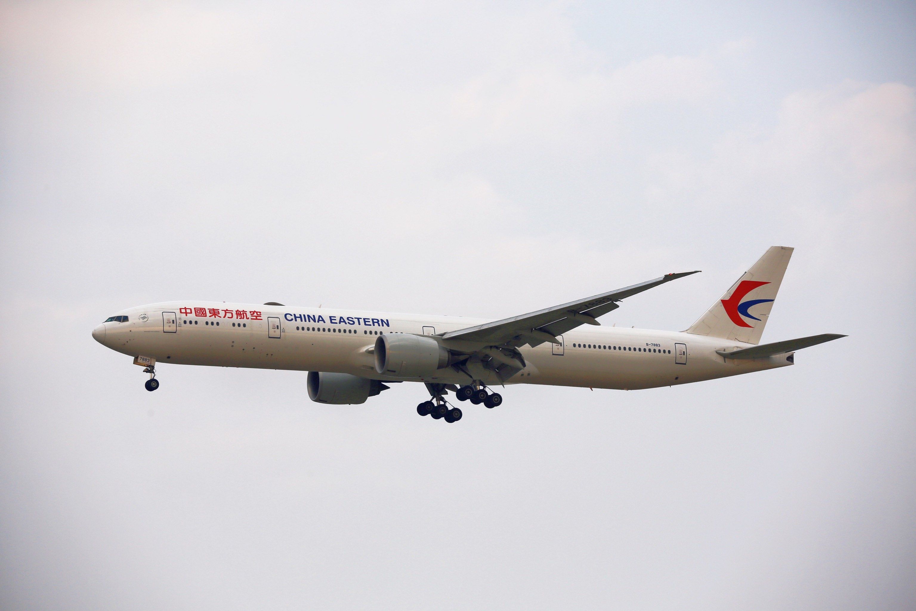 邂逅中国东方航空777-300er飞机✈️b-7883