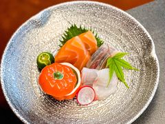 -铭牛烧肉·和牛海鲜自助(高新月牙湖店)