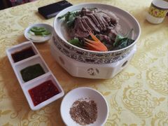 草原手把肉-德乐海蒙餐
