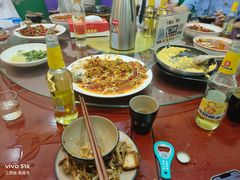 -堂瓦里·33年传统赣菜(第一街区店)