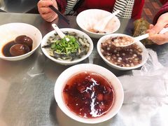 -芳婆糕团店(王府大街店)