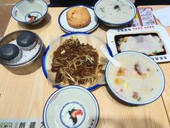 荔湾艇仔粥-荔银肠粉·非遗手藝(夫子庙店)