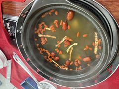 -花苑美食横琴生蚝火锅(拱北粤华路店)