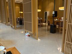 -鱼鲜饭香·招牌汽锅剁椒鱼头王