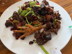 -美顺香食府鱼头老店(雪野湖店)