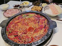 -卤校长老火锅(杨家坪直营店)
