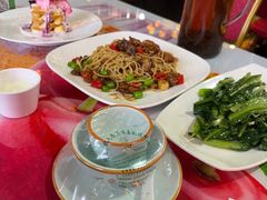 -乡村馕坑肉·烧烤·新疆菜·本地人更爱吃(阿勒泰首店)