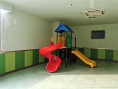 -东豪园林海鲜酒家(南港路辅路店)