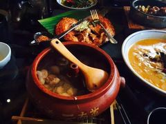 -云海肴·汽锅鸡·云南菜(天山百盛优客店)