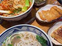 -鑫花溪牛肉米粉(印象水街都心荟店)