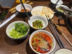 -乡土黄·鲜牛肉火锅·小龙虾(兴业街店)