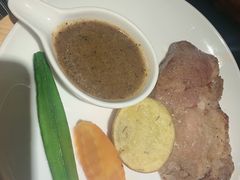 碳烤梅花猪排-斗牛士牛排餐厅(嘉里汇店)