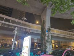 -老街烧烤大排档·地道湖北菜·龙虾馆(汉口火车站店)