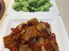 -老佛爷炭火蛙锅直营(清滨路总店)