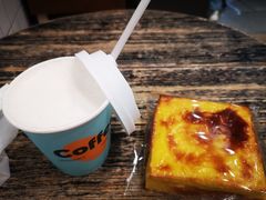 -皇冠幸福里动物奶油生日蛋糕(龙阳村地铁站店)