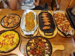 -老东镇啤酒屋海鲜加工·蒸汽海鲜·海鲜烧烤(台东店)