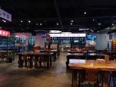 大堂-马路牙子地桌烤肉(工体店)