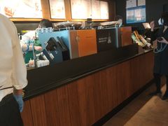 -星巴克(恒隆广场店)