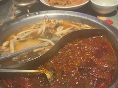 -廖掌柜·重庆鲜货火锅(上海首店)
