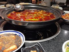 -小饕荟雅安贡椒鱼鲜馆(广福桥店)
