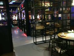 -多嘴肉蟹煲(万达店)