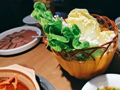 -蔡婶牛腩牛杂煲(长安万科店)