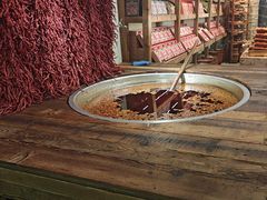 -嘉凌码头·重庆特产手工火锅底料(洪崖洞九楼店)