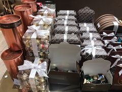 -VENCHI 闻绮(北京国贸商城店)