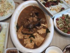 -小船渔村•大连菜•大连焖鱼(黄河路店)