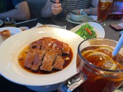 -蝴蝶里·粤菜·点心(滨江龙湖店)