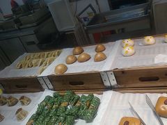 -新艺自助美食城(中山路店)