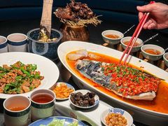 -凤凰湘语·平价海鲜餐厅(浦东旗舰店)