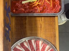 -洱火云南酸菜牛肉火锅(石景山当代商城店)