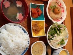 岩烧雪花牛肉定食-味太助·银饭食堂(中华城店)