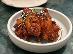 -秘密旅行Bonjour(黑金冠 江南西店)