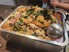 -后街佬·炭火鲜鱼杂(南城店)