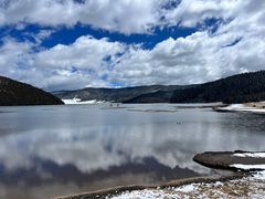 -普达措国家公园