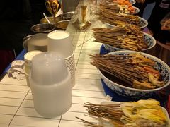 -八一路好吃街(雨田商务大厦店)