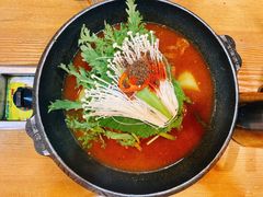 土豆排骨火锅-喇喇排骨火锅·传统韩式脊骨汤(望京西园总店)