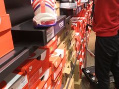 -NIKE上海青浦优选体验店