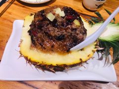 -老滇山寨•云南特色菜•地方菜•民族风情歌舞表演(金碧店)