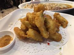 -鸿瑞興面馆(梅岭店)