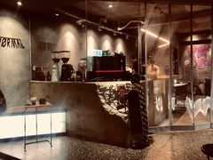 -BE NORMAL CAFE(霞溪路店)