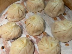 招牌鸡汁小笼包-春家·非遗手工小吃(三墩新天地店)